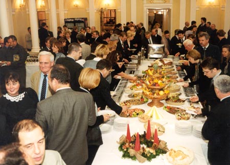 Reception in the main hall of the Pavillion of Officers.