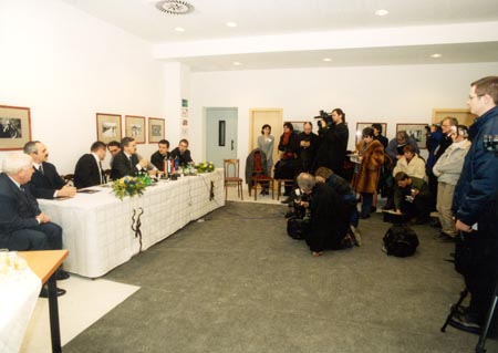 Press conference  in the Scottish House in the Europe Place.