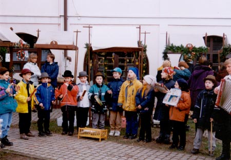 Christmas carols sung by the youngest children of the Primary school at the Comenius street in Komrno, headed by Mrs. Maria Vrs.