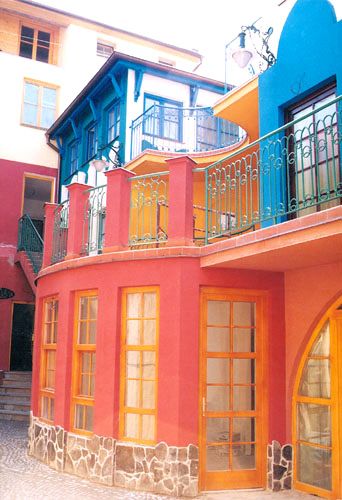 The Crete House
